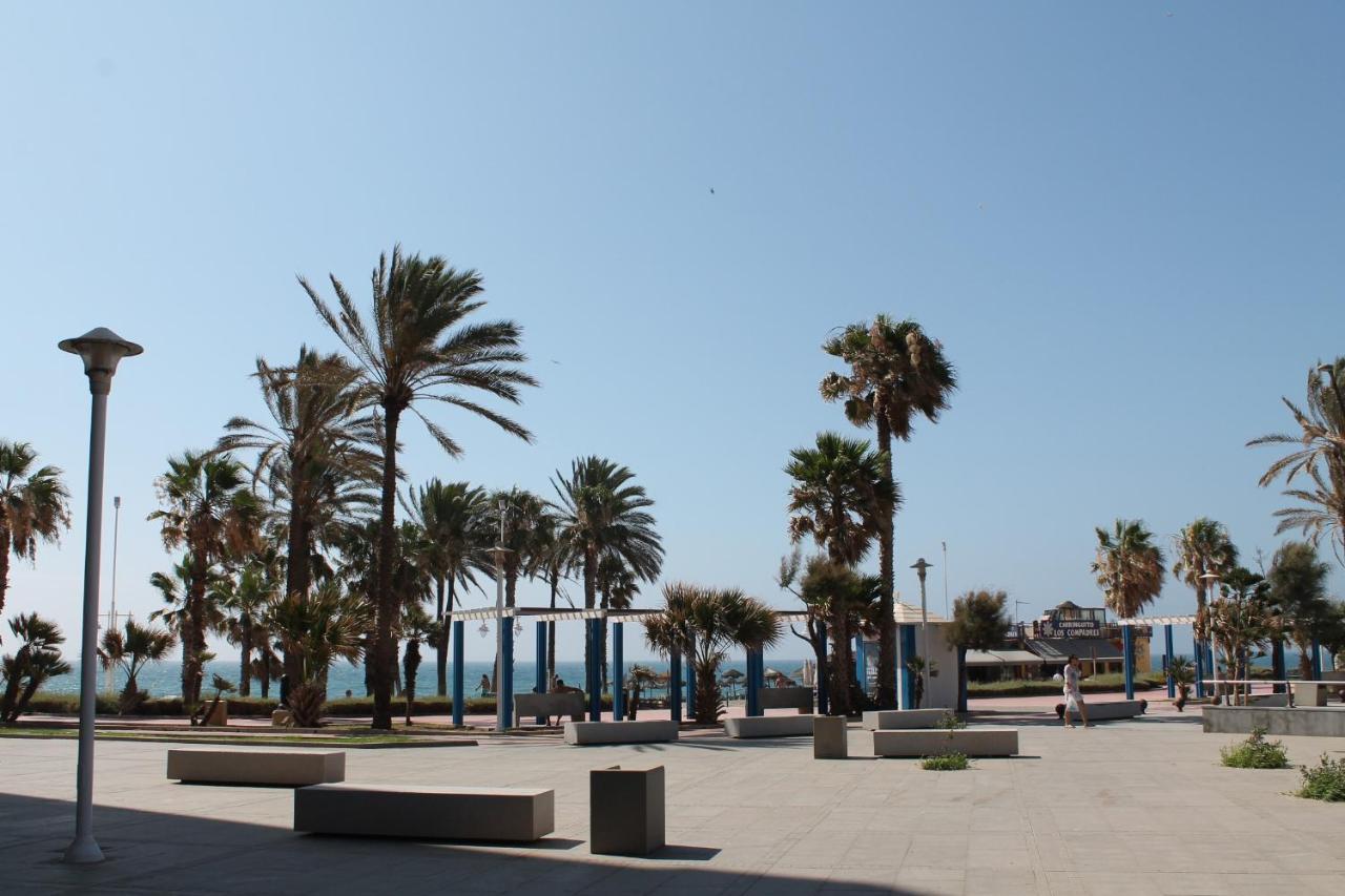 Apartamento Frente Al Mar Málaga Exterior foto